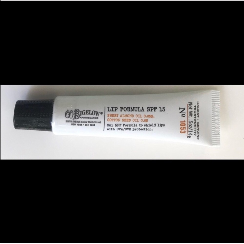 🔥⚡️BOGO SALE⚡️🔥 BBW 
C.O.Bigelow lip SPF15 #1053